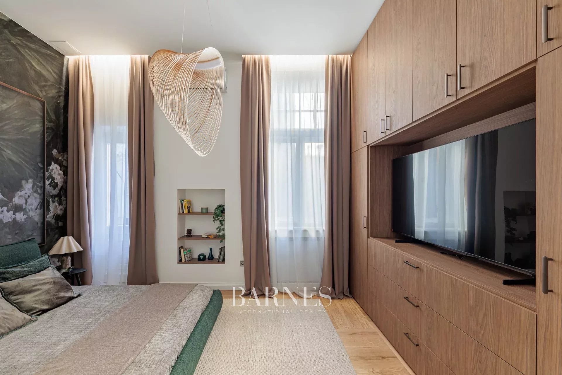 Newly Renovated Apartment with Three Balconies by Haris köz - picture 24