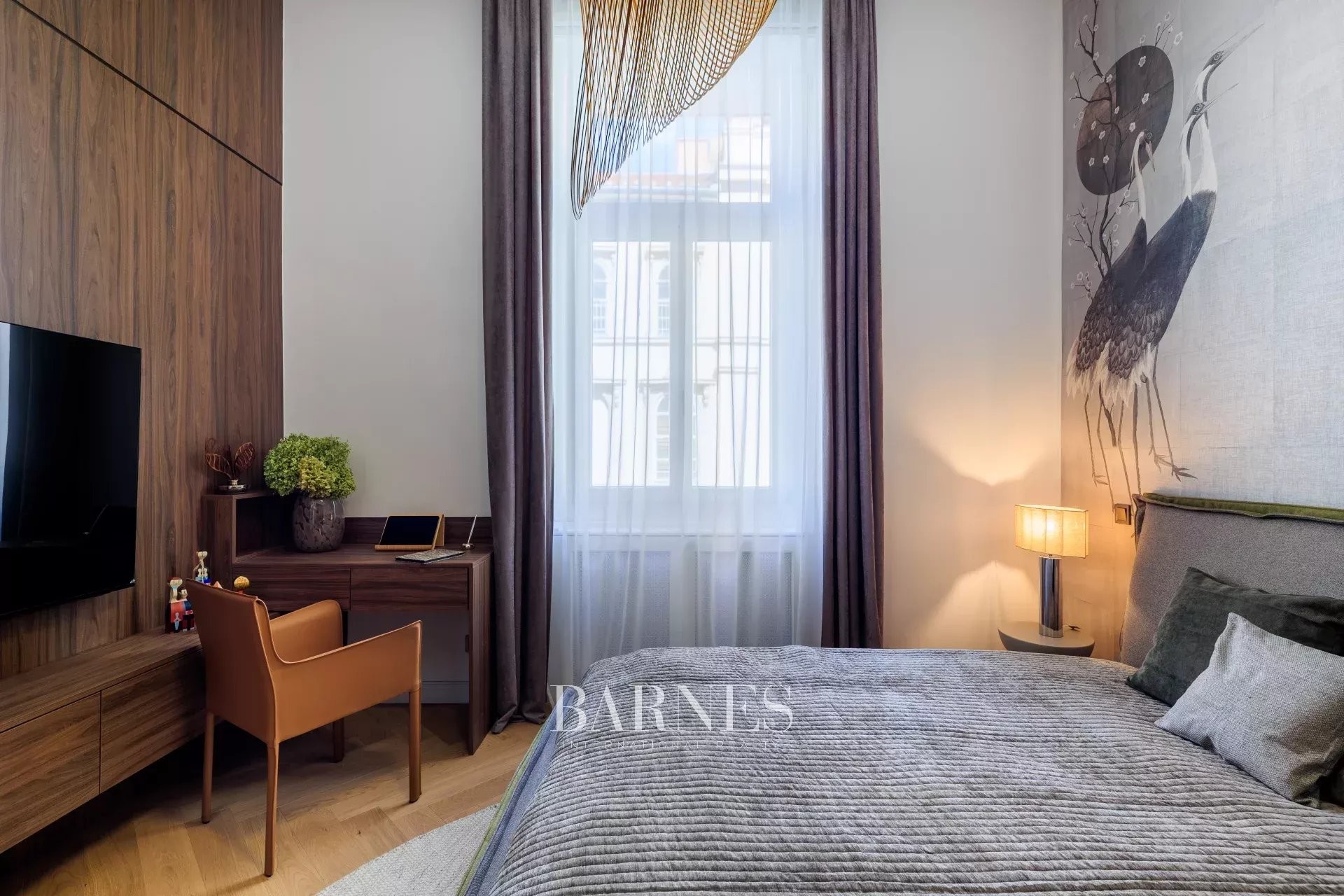 Exceptional Corner Apartment for Sale in the Heart of Budapest, District 5 - picture 19