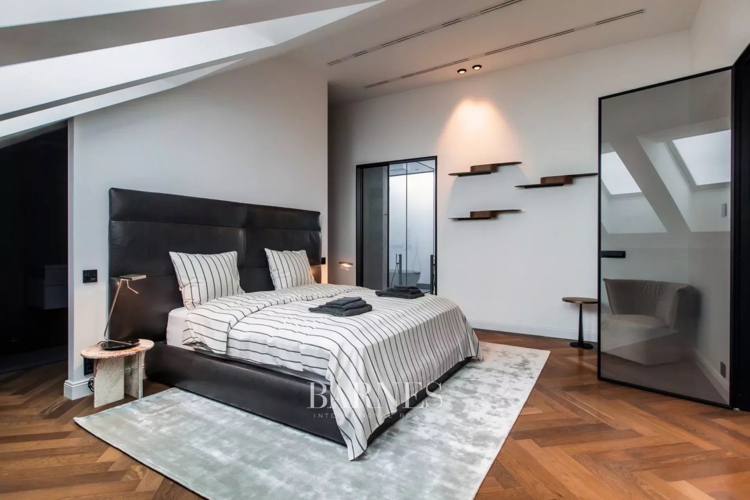 Panorámás luxus penthouse az Operaház és a Balettintézet szomszédságában - picture 21