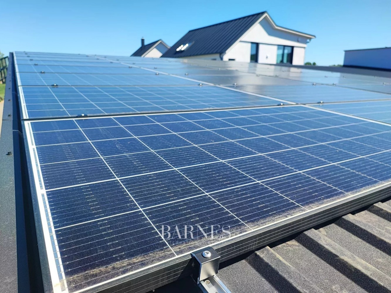 Magical Estate for Sale Embraced by Forest in Törökbálint - picture 24