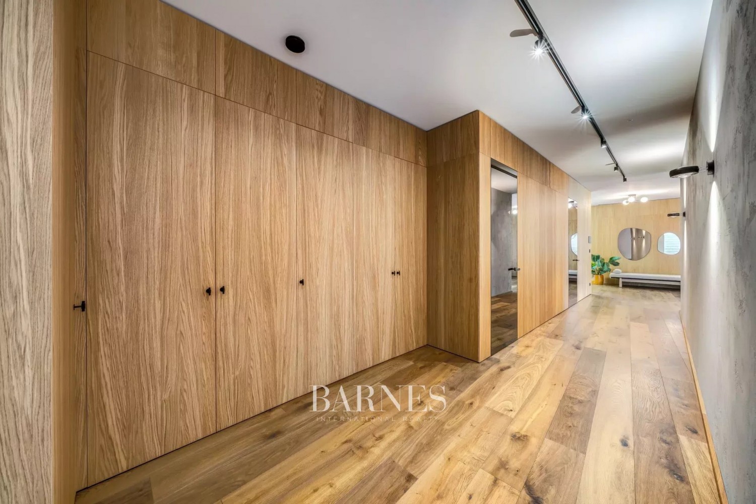 Eladó Luxusvilla Budapest XII. Kerületében - picture 26