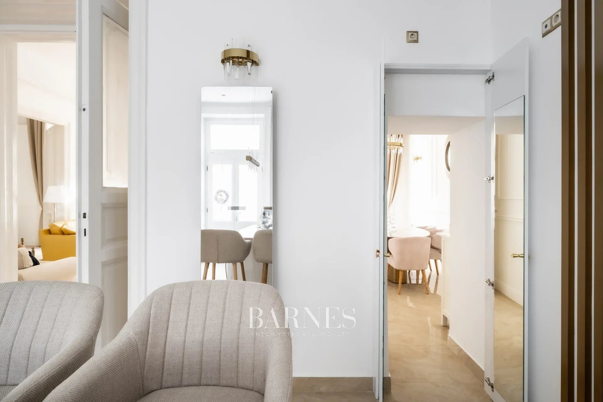 Premium executive lakás budapest szívében - picture 9