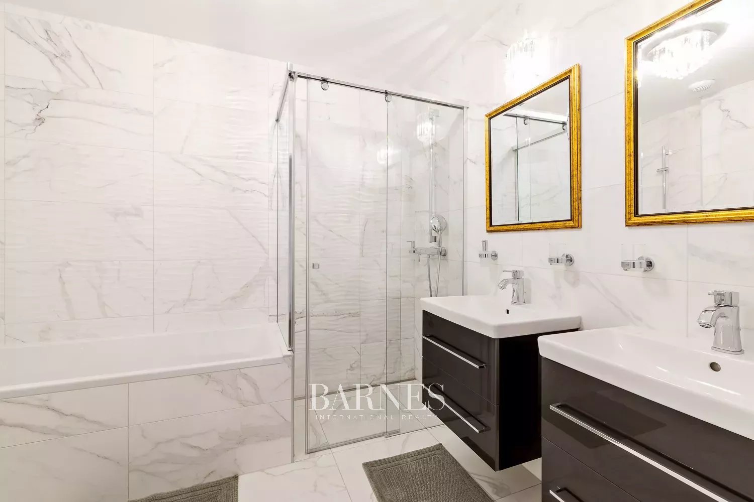 Kiadó két hálószobás lakás az Emerald residence-ben - picture 10