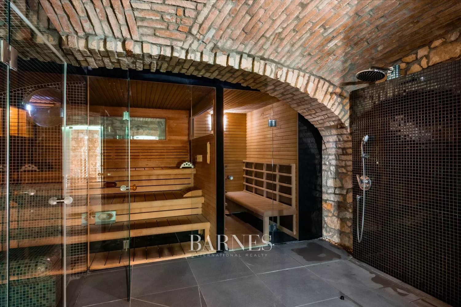 Századfordulós gyöngyszem Balatonfüreden - picture 18