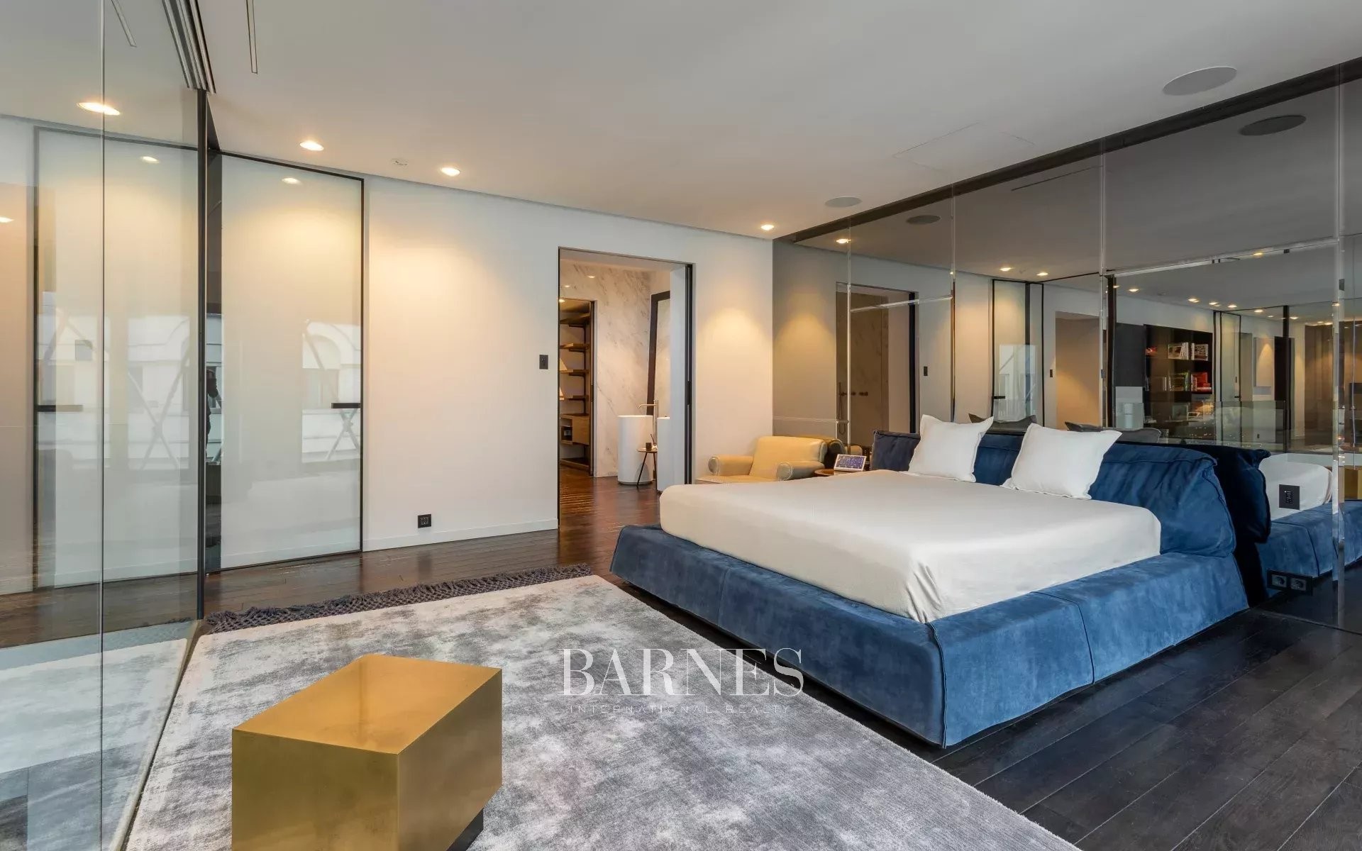 Luxury Penthouse in the Heart of Downtown, Budapest - picture 18