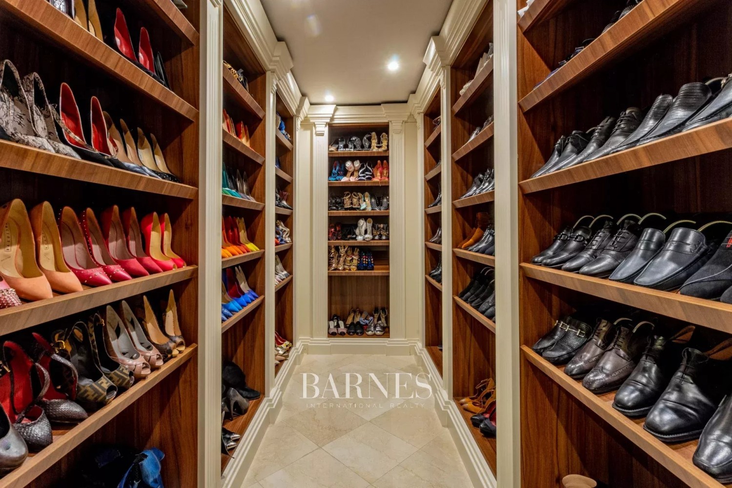 American Style Family Villa - picture 21