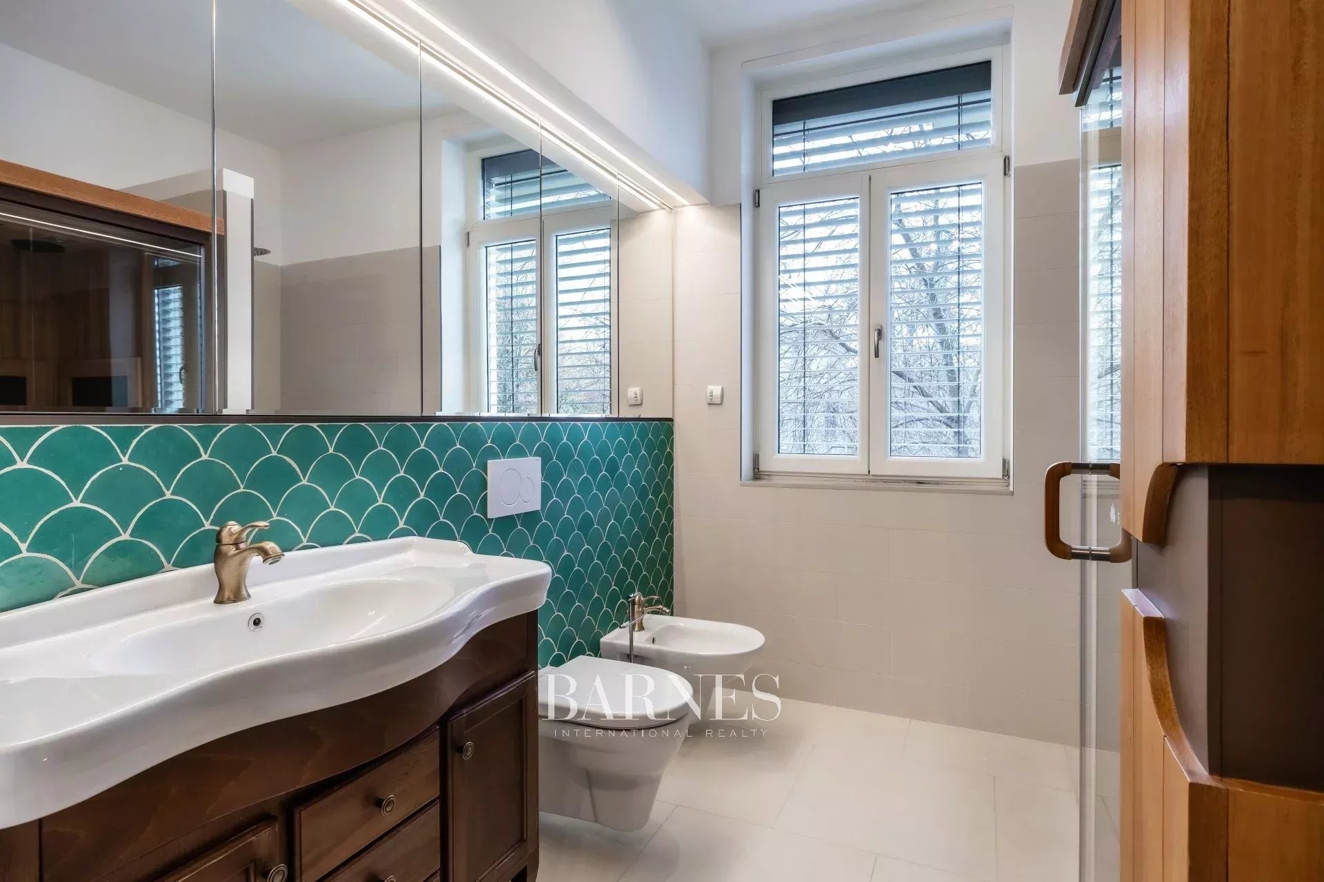 Kiadó: Panorámás, 3 hálószobás villalakás a Gellérthegy egyik csendes utcájában - picture 15