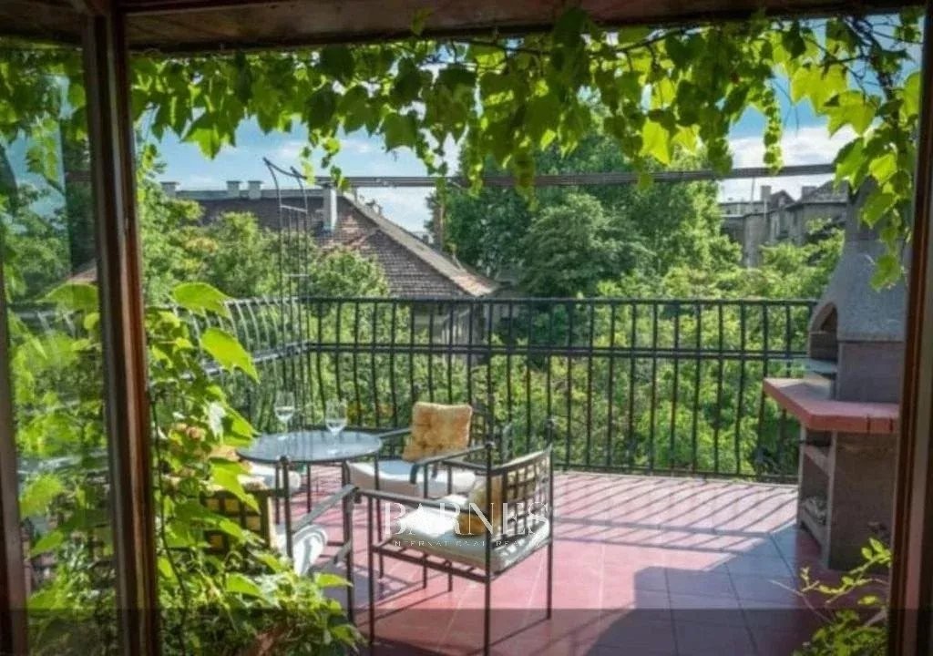 For Rent: An Exceptional Grand-Style Three-Bedroom Penthouse Overlooking Heroes’ Square - picture 19