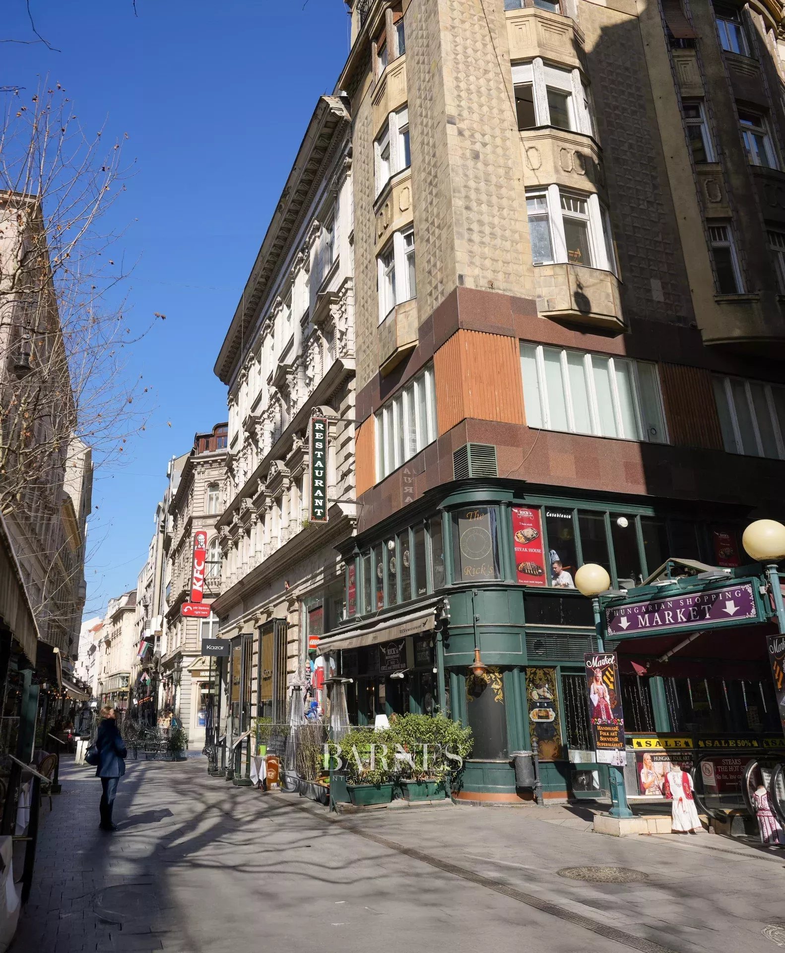 Living room + bedroom, furnished luxury apartment for sale in Váci Street - picture 8