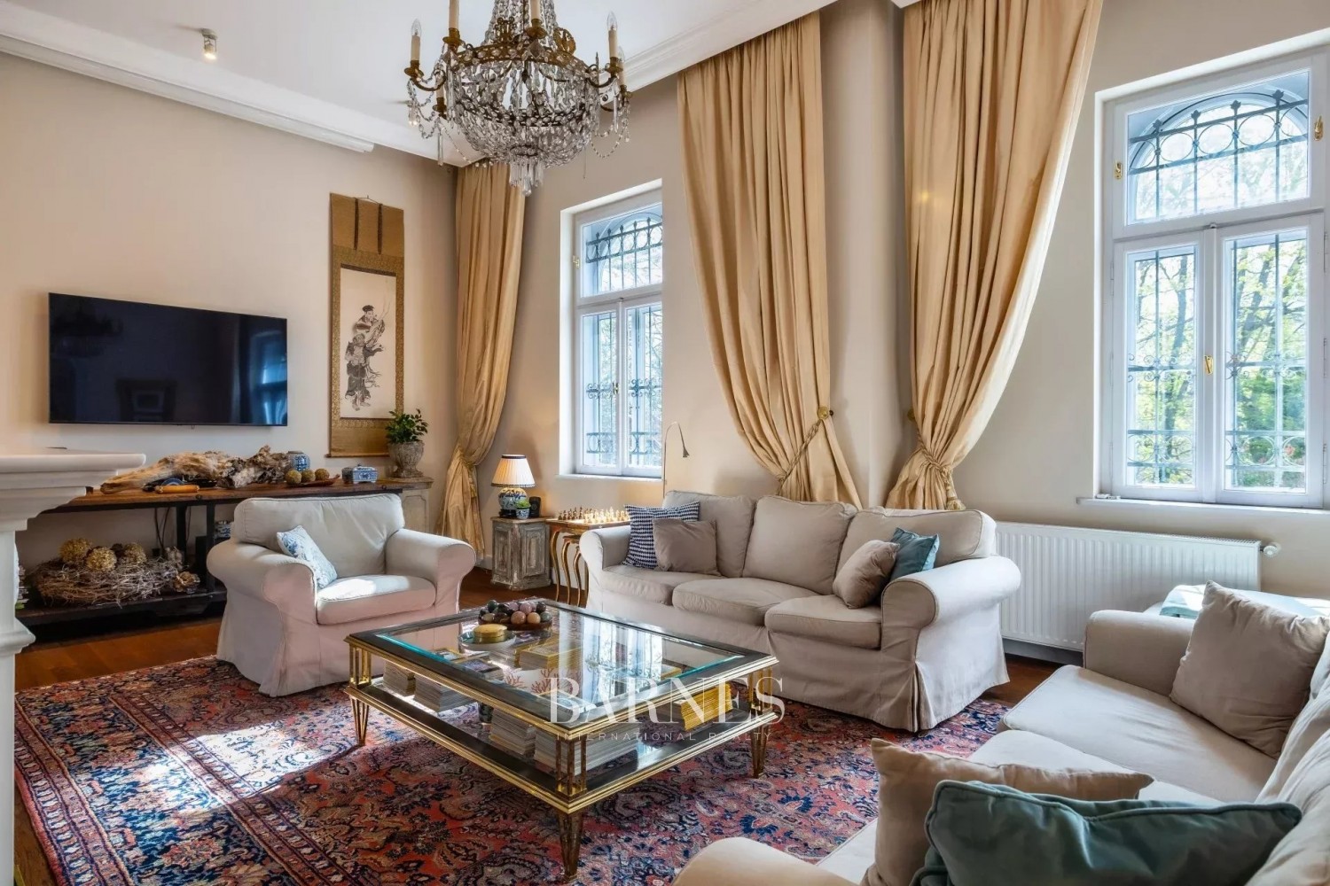 Swiss-Style Villa with Art Nouveau Motifs on Sváb hill - picture 10