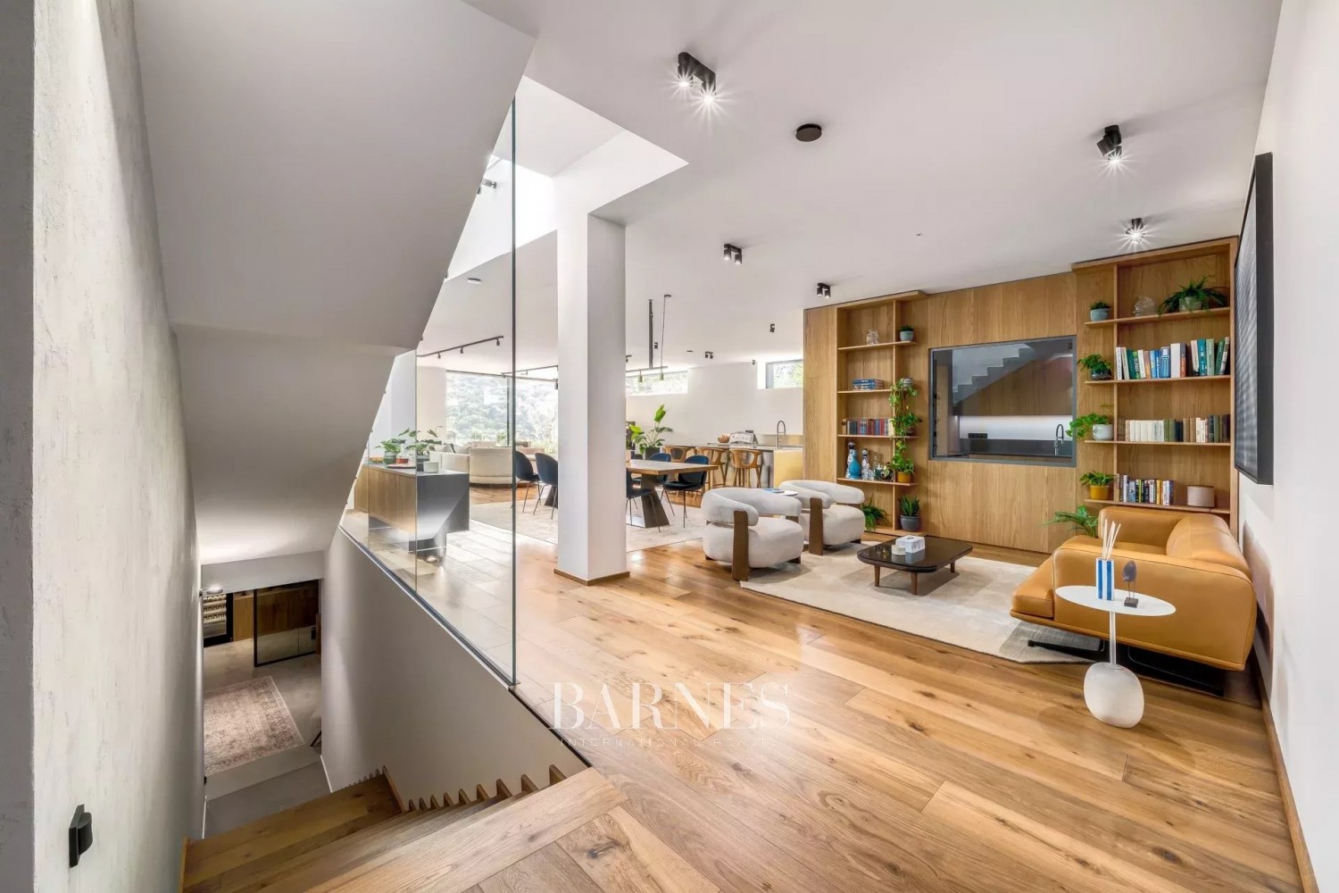 Eladó Luxusvilla Budapest XII. Kerületében - picture 13