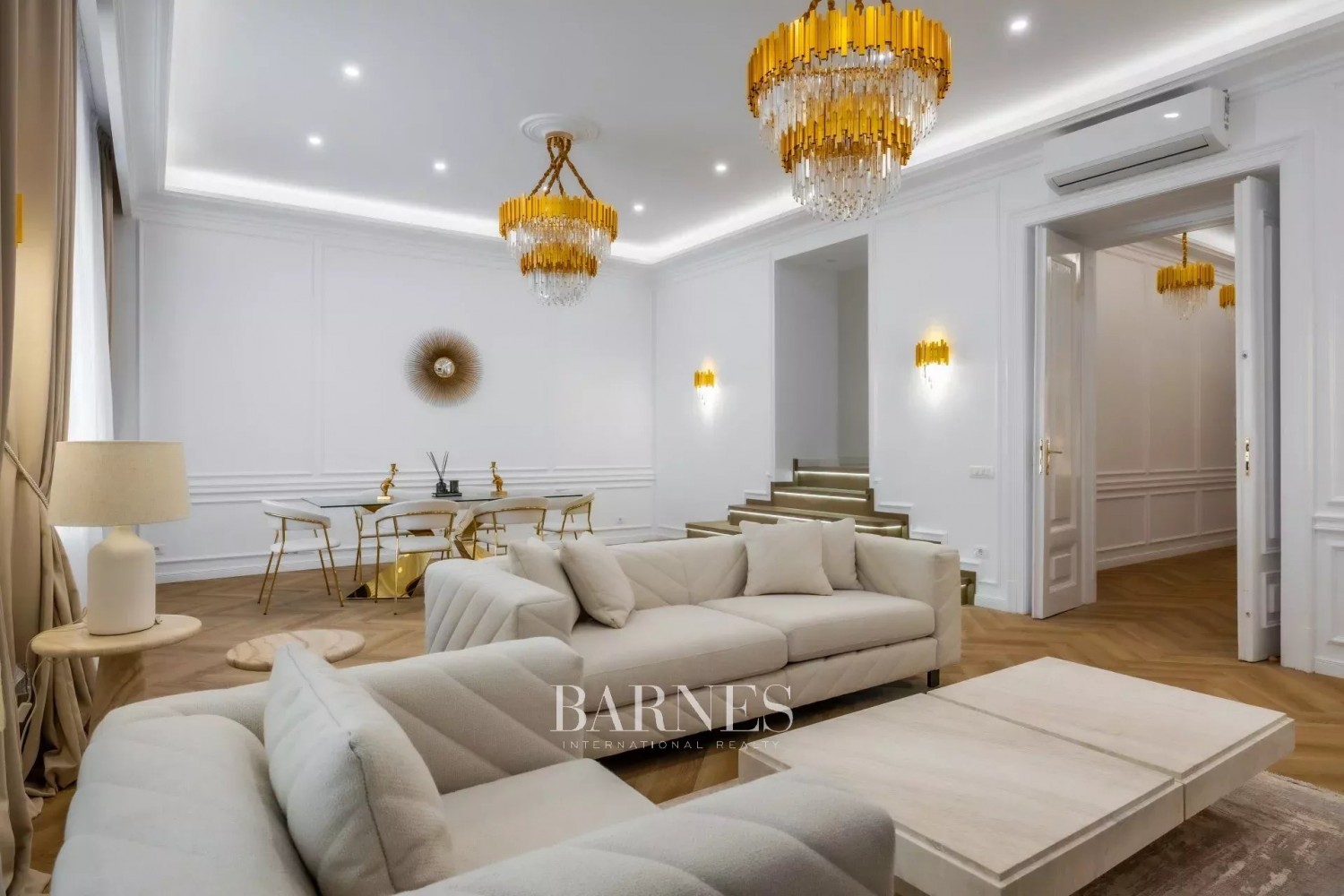 2 hálós bútorozott luxuslakás a Bazilika szomszédságában - picture 4