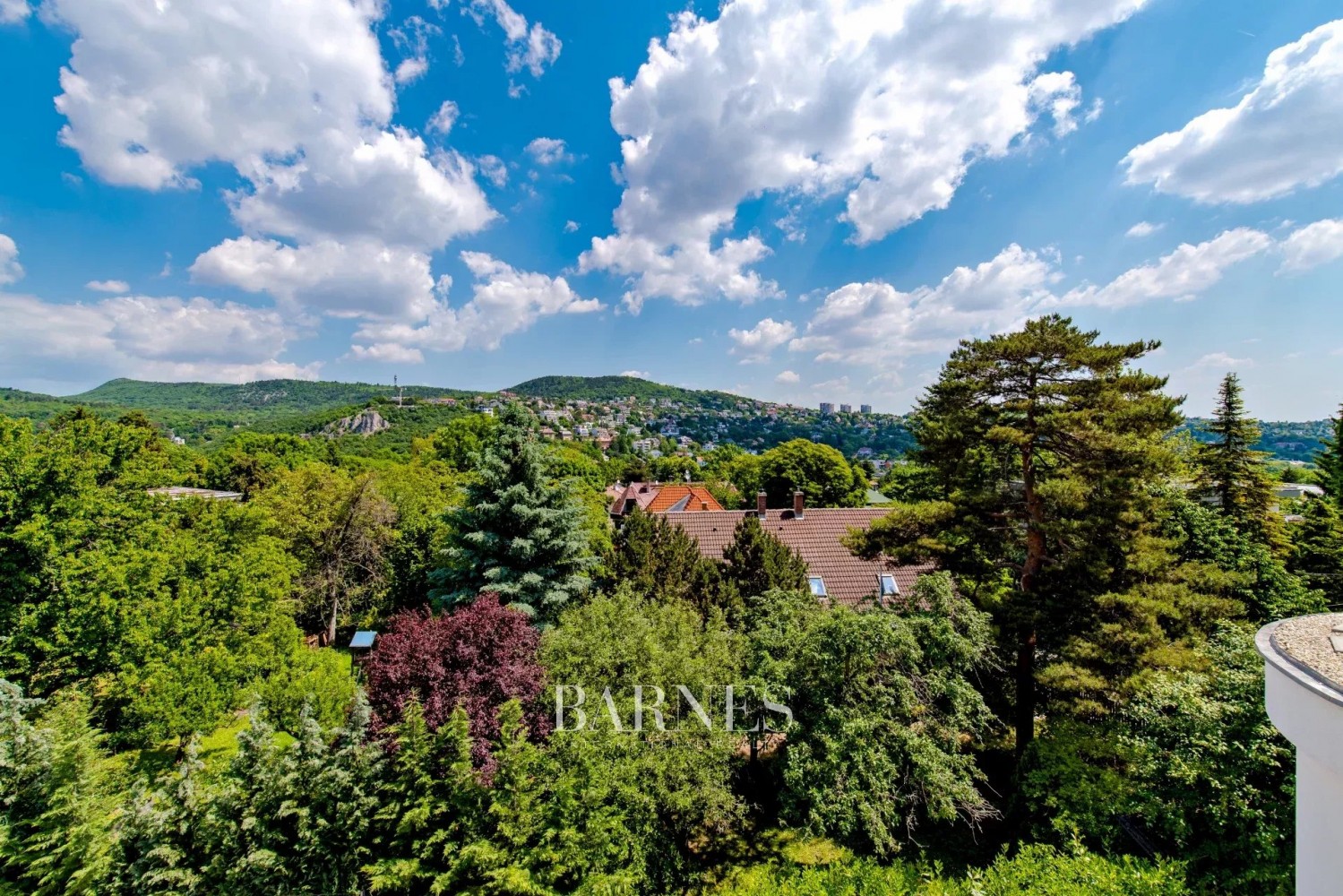 Penthouse lakás egy modern Bauhaus villában, pazar panorámával - picture 14