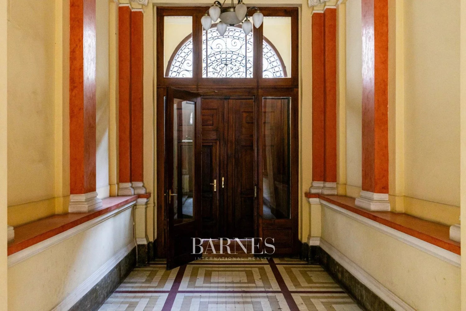 Dunai  panorámás, bútorozott luxuslakás a folyóparton - picture 11