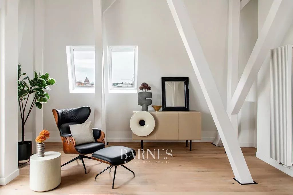 Csodálatos loft lakás a József Nádor téren - picture 8