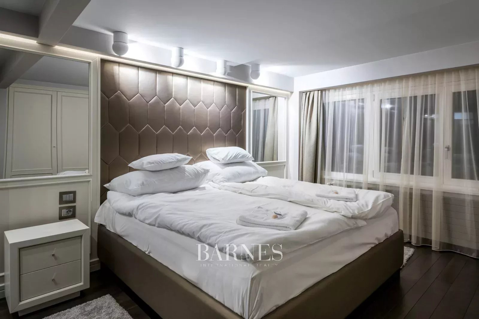 Lélegzetelállító panoráma a Várnegyed presztízs lakosztályából - picture 12