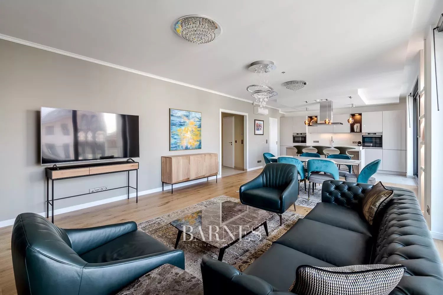 Kiadó két hálószobás lakás az Emerald residence-ben - picture 8