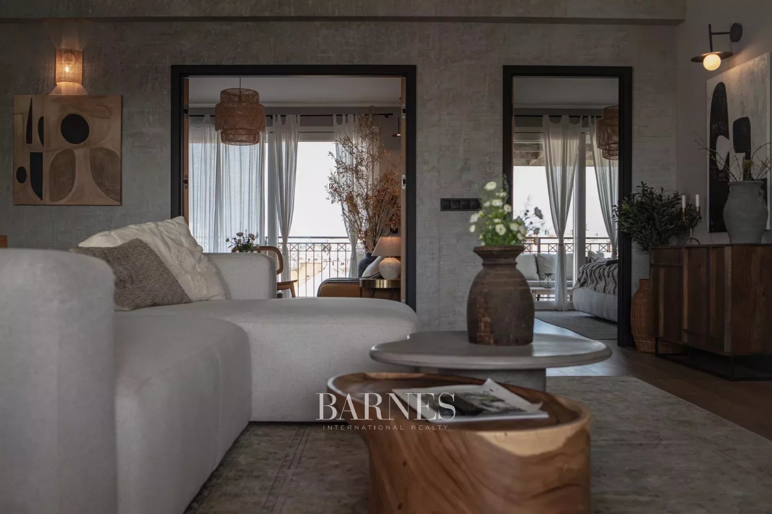 Kiadó három hálós, PANORÁMÁS, dupla teraszos lakás, heti takarítással a belvárosban! - picture 17