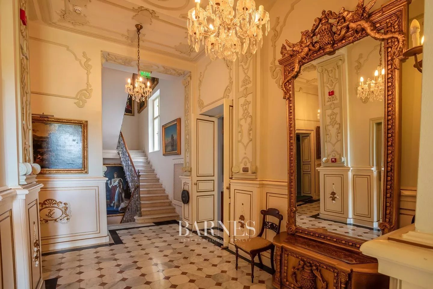 Unique historic mansion for sale – a rebirth of 1898 aristocratic elegance - picture 27