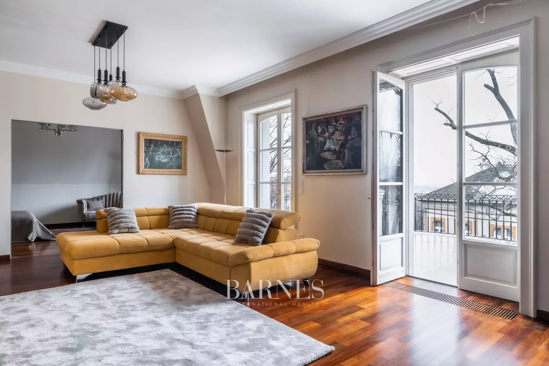 Premium Residential Apartment in Budapest’s 2nd District - picture 4