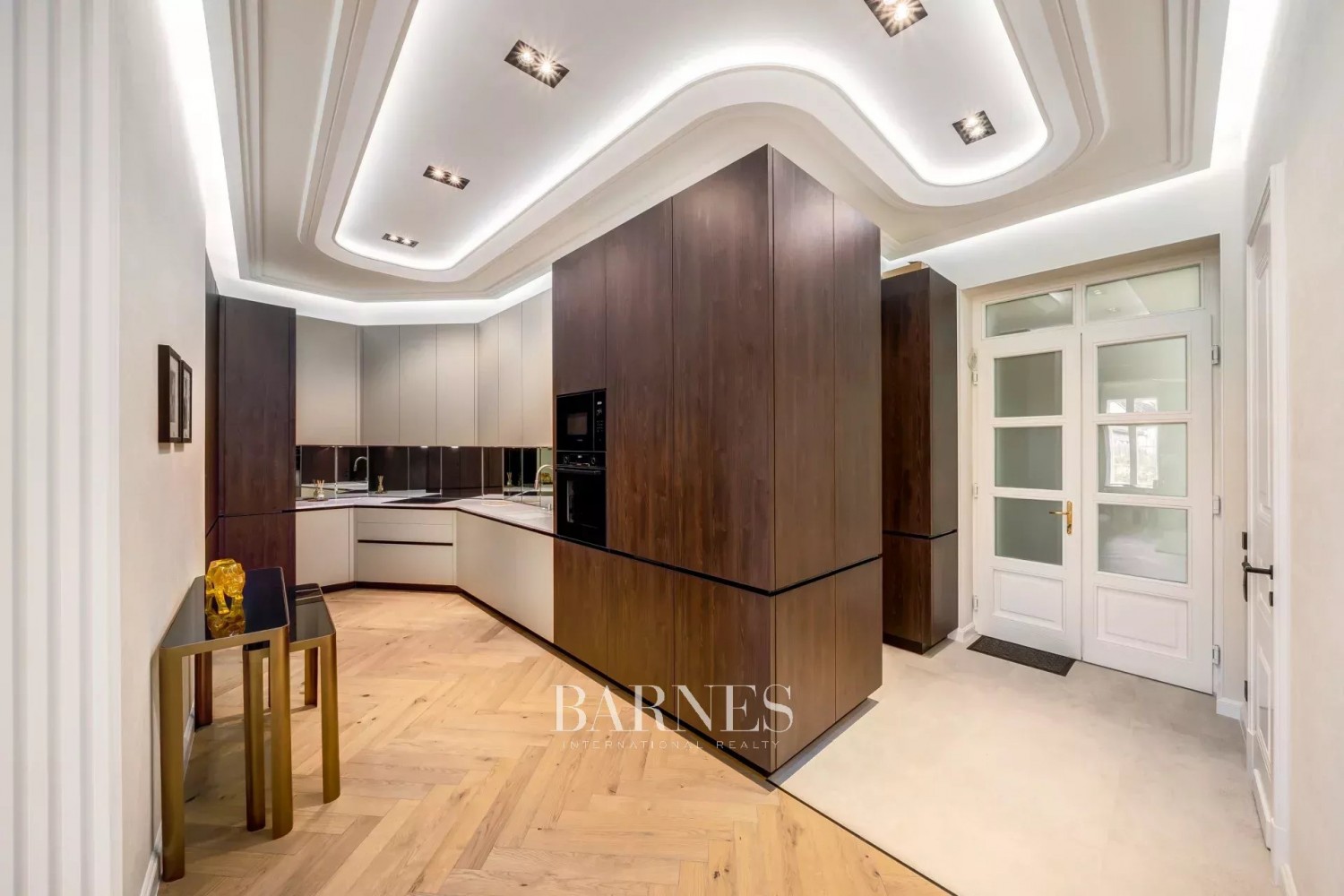 Két hálós, panorámás luxuslakás, kilátással a Bazilikára - picture 8