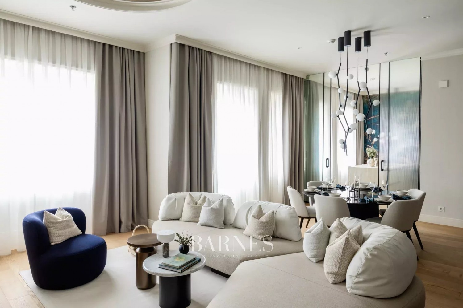 Appartement Budapest V. kerülete - picture 1