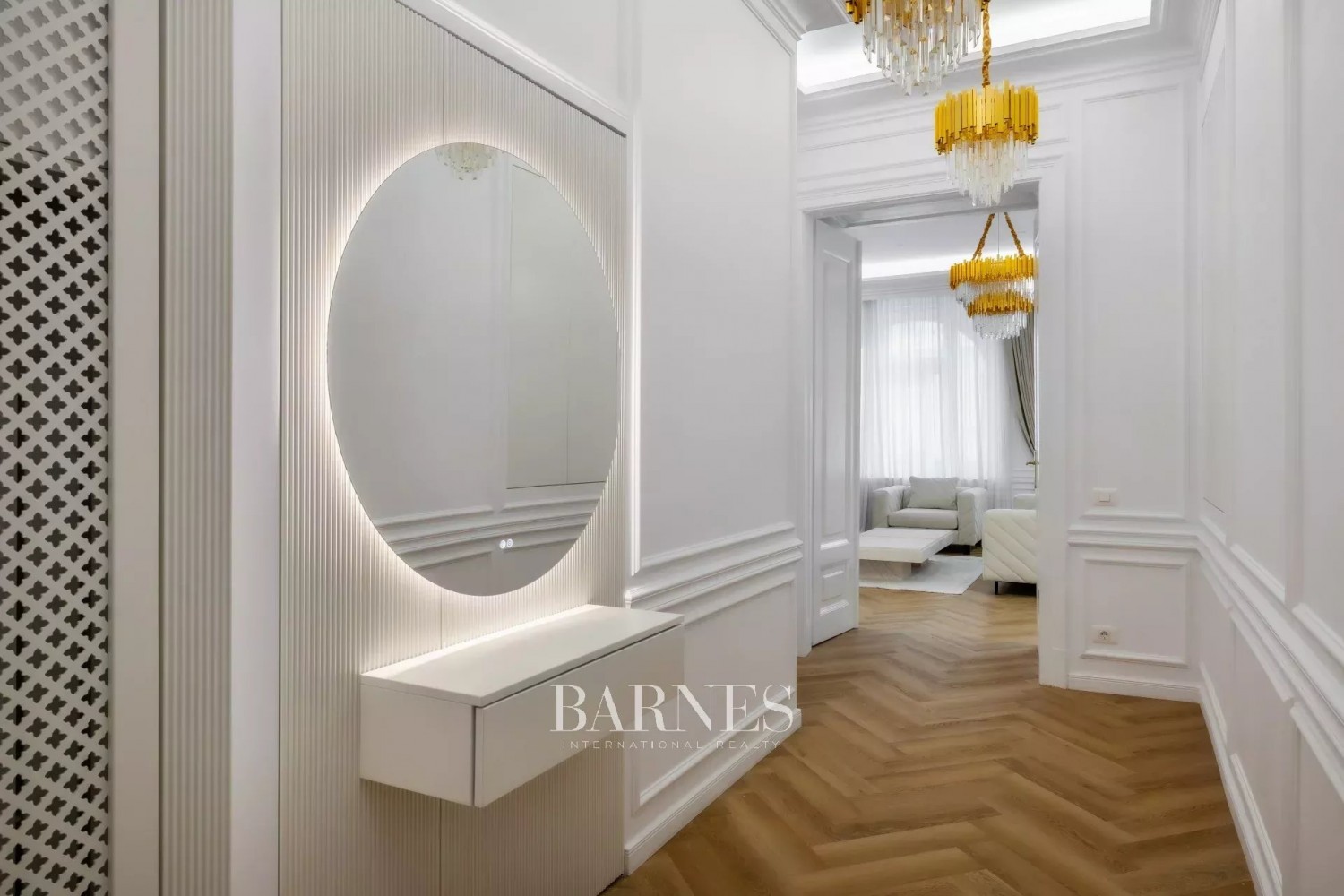 2 hálós bútorozott luxuslakás a Bazilika szomszédságában - picture 10