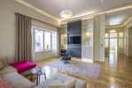 3 hálószobás, kertkapcsolatos családi apartman kiadó a Rosehill villában