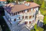 'Old money' style villa with breathtaking panoramic view - picture 15 title=