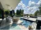 Modern, panorámás luxusvilla a Velencei-tó partjánál