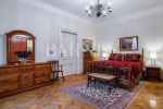 ​Beautifully restored 'true to age' bourgeois residence close to Andrássy Avenue - picture 17 title=