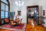 ​Beautifully restored 'true to age' bourgeois residence close to Andrássy Avenue - picture 5 title=