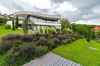Luxus modern villa a természet szívében