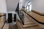 4-bedroom, newly renovated high-class apartment, on 300 m2 - picture 24 title=