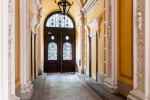 A sense of bourgeois lifestyle  near the Opera House and the Ballet Institute. - picture 20 title=
