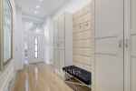 Stylish, Move-In Ready Apartment for Rent on the Newly Renovated Klauzál Square - picture 11 title=