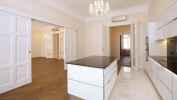 Four-room bourgeois apartment with tenant, for investors, in Art Nouveau residential building - picture 6