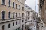 Luxury Apartment in the Heart of Budapest - Exceptional Investment Opportunity - picture 18 title=