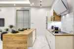 Home with a balcony and a view in the I. district to rent - picture 7 title=