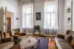 High-Class apartment for renovation in an Art Nouveau Building - picture 4